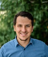 Book an Appointment with Dr. Anatoliy Vergulyanets at Vancouver Office