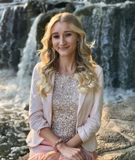 Book an Appointment with Nicole Zalewski for Counseling