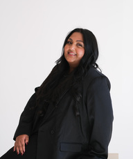 Book an Appointment with Humna Rehman for Weight Management