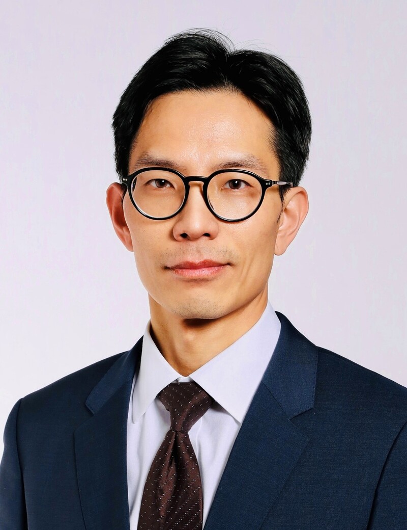 Dr. Chin Suk Cho