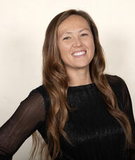 Book an Appointment with Kamila Tan for Psychotherapy