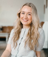 Book an Appointment with Hallie Davis at Lakewood - Ebb & Flow Counseling