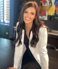 Book an Appointment with Dr. Nicole Hampton for Complimentary Wellness Consult