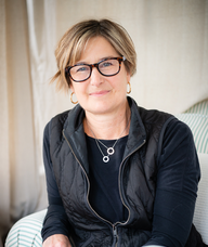 Book an Appointment with Robin Davidson for Physical Therapy