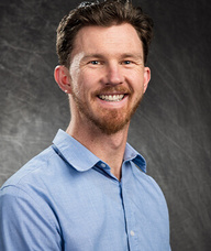 Book an Appointment with Noah Volz for Non Surgical Joint Replacement